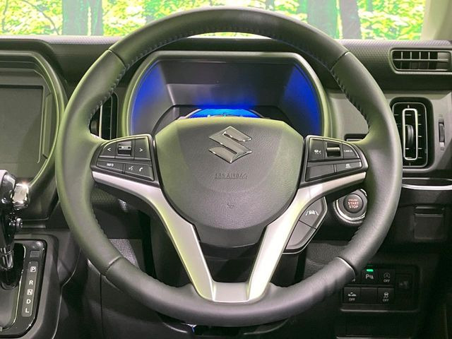 �y�����v�����X�e�A�����O�z�㎿�Ȋv���g�p���邱�ƂŁA��ɂ����������݂ƂĂ��^�]���₷���n���h���ł���