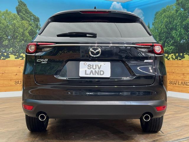 安心の最長10年・走行無制限保証(有償)をご用意。保証内容も充実はもちろん、無料点検&オイル交換や、年中無休の全国・24時間ロードサービスも付帯されておりますのでご安心下さい。