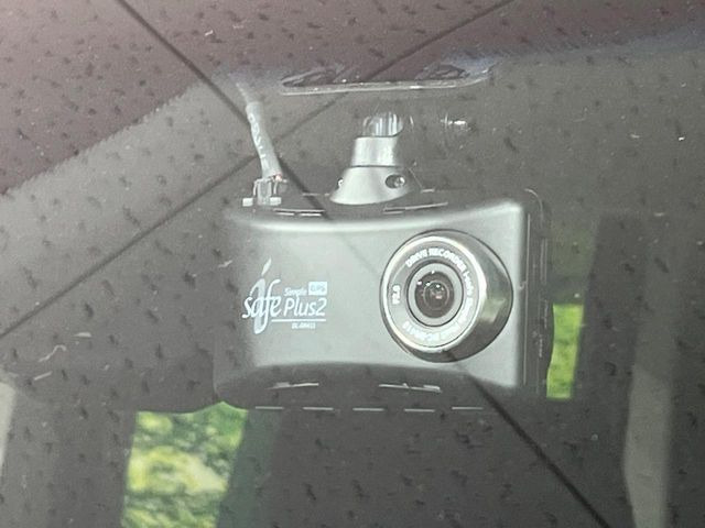 �y�h���C�u���R�[�_�[�z���S�E���S�ȃJ�[���C�t�ɕK�{�̃h���C�u���R�[�_�[�𑕔�!���s���͂������A������^�]�⎖�̂ɑ��������ۂ̏󋵂��f���ŋL�^���A����̃��X�N�ɔ����܂��B