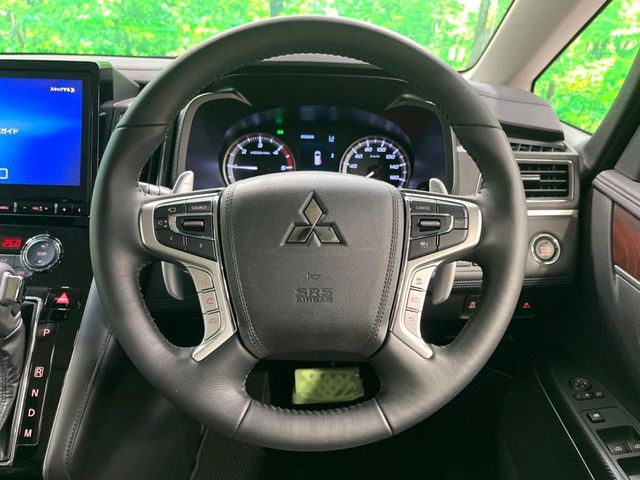 �y�����v�����X�e�A�����O�z�㎿�Ȋv���g�p���邱�ƂŁA��ɂ����������݂ƂĂ��^�]���₷���n���h���ł���