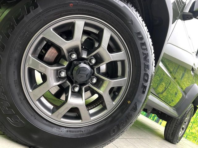 �y����16�C���`�A���~�z�C�[���z�O�ςɃ}�b�`���������A���~�z�C�[���𑕒����Ă���܂��B�e��ЊO�A���~�z�C�[����A�X�^�b�h���X�^�C�����戵�����Ă���܂��B���񂲑��k����������