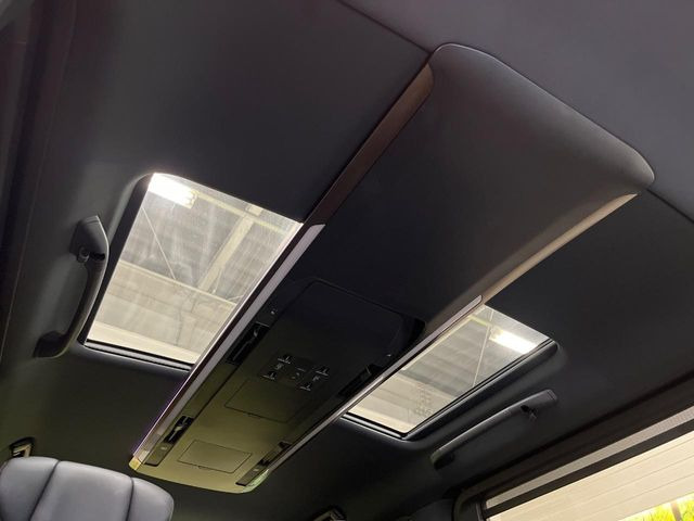 �y���E�Ɨ����[�����[�t�z2��ڍ��E�Ȃɂ��ꂼ��z�u���ꂽ�K���X���[�t!�������ɍ��킹�ĕБ������V�F�[�h��߂邱�Ƃ��\�ł�!