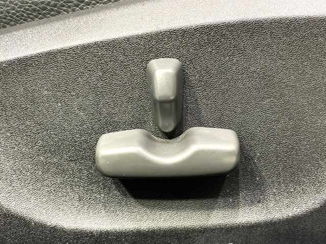 �y�p���[�V�[�g�z�X�C�b�`��ŊȒP�ɃV�[�g�̔��������\!�d��������͂�����܂���!���K�ȃV�[�g�|�W�V�����ɃZ�b�g���āA���K�ȃh���C�u�����y���݂��������B