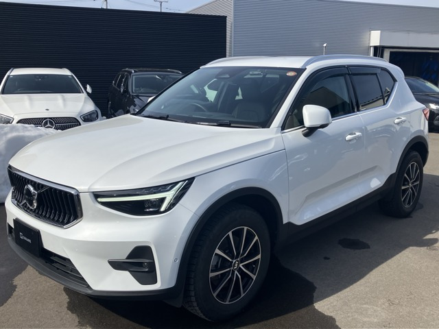 XC40ウルトラ B4 AWD 4WD