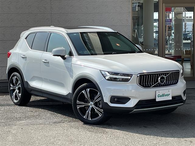 XC40B4 AWD インスクリプション 4WD