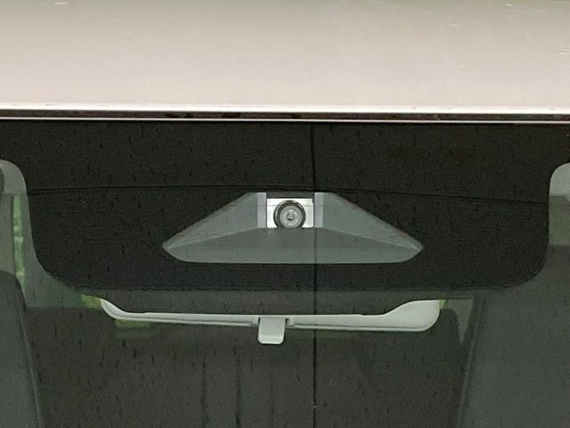 �y�X�Y�L �Z�[�t�e�B�T�|�[�g�z���s���ɑO���̎ԗ�����F�����A�Փ˂������Ȏ��͌x��ƃu���[�L�ŏՓˉ���Ɣ�Q�y�����A�V�X�g�B�����S�Ƀh���C�u�����y���݂��������܂��B