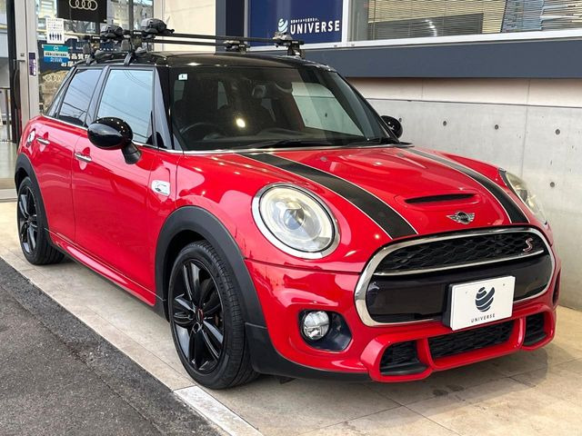 �����X�ł͑�O�ҋ@�ւɂ��ԗ��i���Ӓ�𓱓����A�C�����Ԃ�r���B�Ӓ菑�����s����܂��̂ŁA�ς��ƌ��������ł͕�����Ȃ��ӏ��܂Ŕ[��������ł��������������܂��B���ꕔ�����{�̏ꍇ���������܂��B