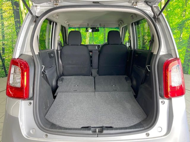 ���i�̂���������ʋ΁A���}���ɏ\���ȉ׎��X�y�[�X���m�ۂ��Ă���܂��B�Z�J���h�V�[�g��|���ƁA�傫�ȉו��̐ύڂ��\�ł���