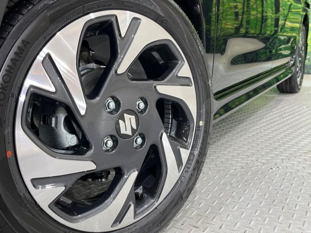 【純正15インチアルミホイール】外観にマッチした純正アルミホイールを装着しております。各種社外アルミホイールや、スタッドレスタイヤも取扱いしております。是非ご相談ください♪