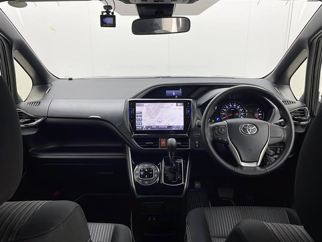 ヴォクシー2.0 ZS 煌