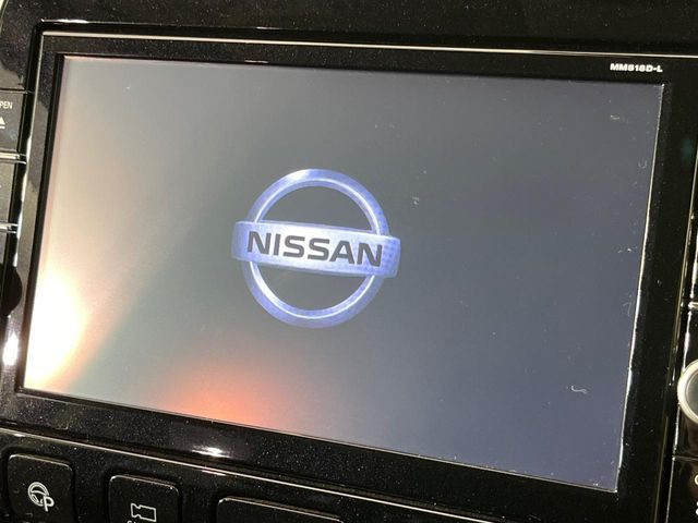 �y���[�J�[����9�C���`�i�r�z�C���e���A�ɗn�����ރX�^�C���b�V���ȁu��p�݌v�v���[�J�[�i�r�𑕔��􎋔F���⑀�쐫�ȂǊ�{���\�ɂ��D��A���㎿�ȃJ�[���C�t�����y���݂��������܂��B