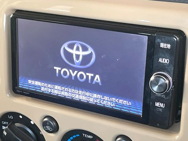 �y�����i�r�z�l�C�̏����i�r�𑕔����Ă���܂��B�i�r�̎g���₷���͂������A�I�[�f�B�I�@�\���[��!�L�����v�◷�s�͂������A�ʋ΂┃�����ȂǕ��i�̃h���C�u���y�����Ȃ�͂���