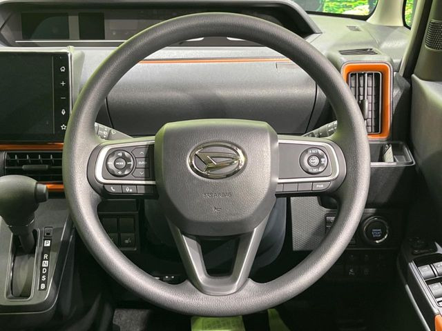 �y�X�e�A�����O�X�C�b�`�z�^�]���A�O������ڐ������炷���ƂȂ��A�I�[�f�B�I���̑��삪�\�ȕ֗��@�\!���S&���K�ȃh���C�u�����o���Ă���܂���