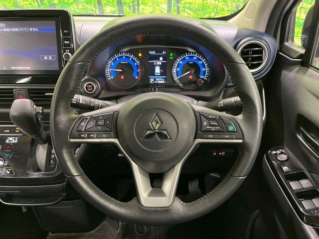 �y�����v�����X�e�A�����O�z�㎿�Ȋv���g�p���邱�ƂŁA��ɂ����������݂ƂĂ��^�]���₷���n���h���ł���