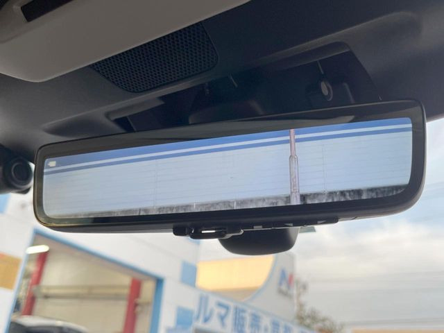 �y�X�}�[�g�����r���[�~���[�z��Ȃ̑傫�ȉו��⓯��҂Ō�����m�F���Â炢���ł����S!�J�������B�e�����ԗ�����̉f�������[���~���[���ɕ\���B�N���A�Ȏ��E�ŏ󋵂̊m�F���\�ł�!