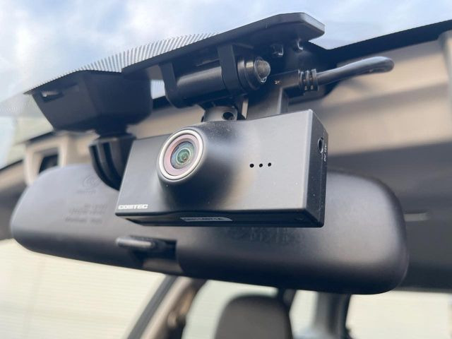 �y�h���C�u���R�[�_�[�z���S�E���S�ȃJ�[���C�t�ɕK�{�̃h���C�u���R�[�_�[�𑕔�!���s���͂������A������^�]�⎖�̂ɑ��������ۂ̏󋵂��f���ŋL�^���A����̃��X�N�ɔ����܂��B