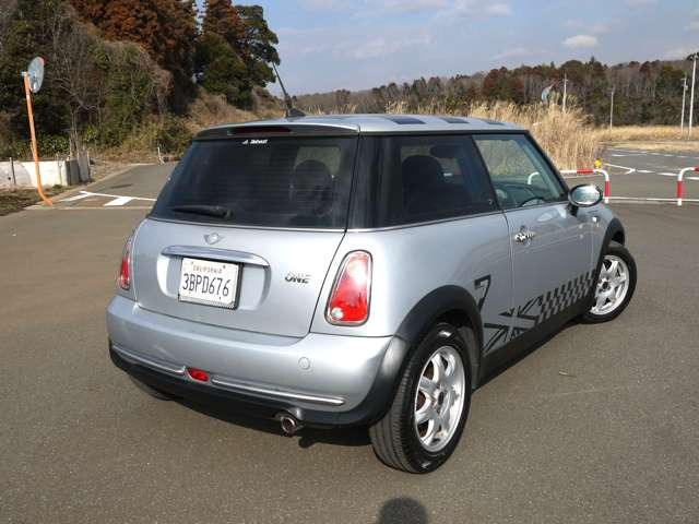 ���K������ȂɃZ�N�V�[�Ȃ�ł�(��)���������Ȋ������Ԃ炵���Čl�I�ɂ͍D���ł�