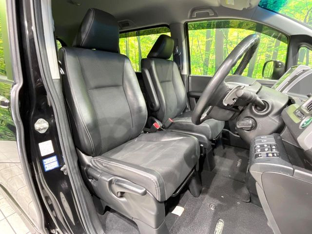 �y�n�[�t���U�[�V�[�g�z�������ƍ���S�n�𗼗������l�C�̃V�[�g���w�ʁE���ʂ̃t�@�u���b�N�f�ނ́A�ʋC���̗ǂ��⊊��ɂ����ɗD��Ă��܂��B�C���╞���ɍ��E���ꂸ���K�ɂ���肢�������܂��B