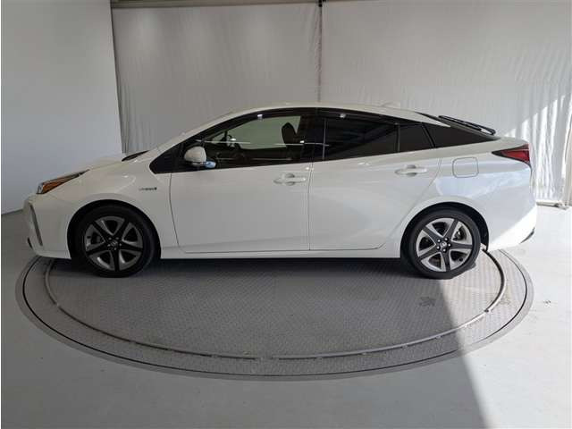 プリウス1.8 S ツーリングセレクション