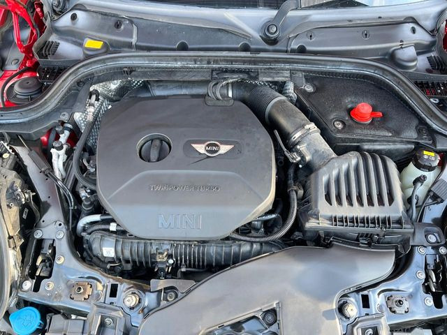 �����X�ł́A�e���[�J�[�̐�p�f�f�e�X�^�[�𓱓��B���Ǝ��i�����e�N�j�J���X�^�b�t���풓���Ă���܂��̂ŁA������̍ۂɂ����S���Ă����p���������܂��B