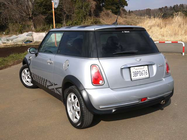 ���J�b�^�͏����ɗD�������X��ڎw���܂��B�����Ȃ�ł͂̋^��⎿��ɒg�����������v���܂��B�̔����т��������������߂Ă���A�A����i����{��LINE�ł��B���ЂƂ�ł����C�y�ɂ��₢���킹�A�����X��������