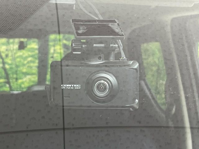 �y�h���C�u���R�[�_�[�z�h���C�u���R�[�_�[����!���s���͂������A������^�]�⎖�̂ɑ��������ہA�f���ŋL�^���A����̃��X�N�ɔ����܂��B���L�^�pSD�J�[�h�͂��q�l�����g�ł��������������K�v������܂��B