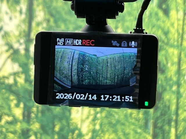 �y�h���C�u���R�[�_�[�z�h���C�u���R�[�_�[����!���s���͂������A������^�]�⎖�̂ɑ��������ہA�f���ŋL�^���A����̃��X�N�ɔ����܂��B���L�^�pSD�J�[�h�͂��q�l�����g�ł��������������K�v������܂��B