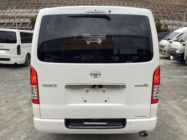 �o�b�N�h�A�C�[�W�[�N���[�U�[!