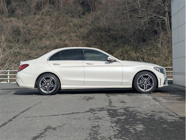 CクラスC220d ローレウスエディション スポーツプラスパッケージ