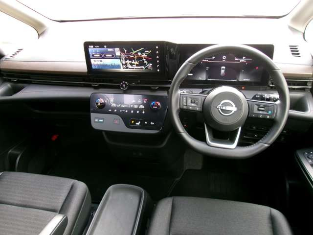 セレナ1.4 e-4ORCE ハイウェイスターV 4WD