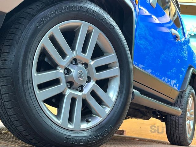 �y����20�C���`�A���~�z�C�[���z�O�ςɃ}�b�`���������A���~�z�C�[���𑕒����Ă���܂��B�e��ЊO�A���~�z�C�[����A�X�^�b�h���X�^�C�����戵�����Ă���܂��B���񂲑��k����������