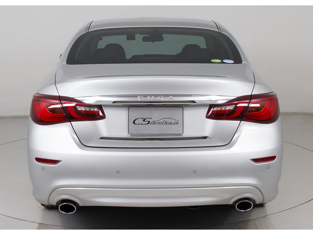 �N���A�����X�\�i�[���t���Ă��܂�!�t�����g&���A�ɃZ���T�[������A��Q���ɋ߂Â��ƌx��������h���C�o�[�ւ��m�点!�������֗��Ȑl�C�����ł�!!