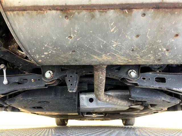 ����肪���ꂢ�Ȃ����ɁA�h�K���H�̎{�H���I�X�X���B�~��n��͂������A���ݕ��ɂ��Z���̕���A��Ń}�����E�E�B���^�[�X�|�[�c���������ɂ��D�]���������Ă���܂��B