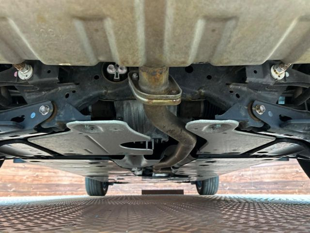 ����肪���ꂢ�Ȃ����ɁA�h�K���H�̎{�H���I�X�X���B�~��n��͂������A���ݕ��ɂ��Z���̕���A��Ń}�����E�E�B���^�[�X�|�[�c���������ɂ��D�]���������Ă���܂��B