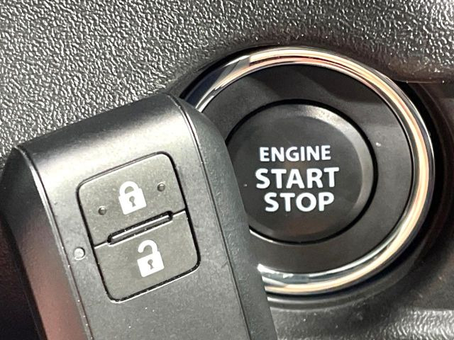 �y�L�[���X�X�^�[�g�V�X�e���z�J�o����|�P�b�g�ɓ��ꂽ�܂܂ł��h�A�̎{���E�������\�ȃX�}�[�g�L�[�𑕔��B�G���W���̃I���E�I�t�����J�M�����o���K�v����������Ƃ��Ă��֗��ł���