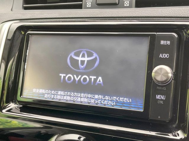 �y�����i�r�z�l�C�̏����i�r�𑕔����Ă���܂��B�i�r�̎g���₷���͂������A�I�[�f�B�I�@�\���[��!�L�����v�◷�s�͂������A�ʋ΂┃�����ȂǕ��i�̃h���C�u���y�����Ȃ�͂���