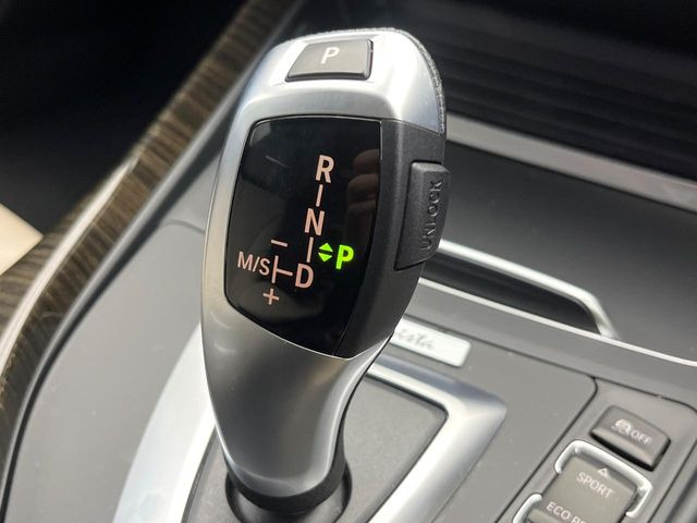 ��MT���[�h�t��AT:�ʏ�͎����ł����Ȃ���ϑ�(�M�A�`�F���W)���h���C�o�[�̑���ɂ���ĈӐ}�I�ɕς�����V�X�e���ł��B����w���i�̃h���C�u�����y���݂��������܂�!