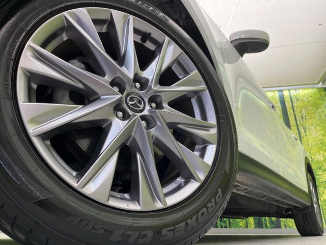 �y����19�C���`�A���~�z�C�[���z�O�ςɃ}�b�`���������A���~�z�C�[���𑕒����Ă���܂��B�e��ЊO�A���~�z�C�[����A�X�^�b�h���X�^�C�����戵�����Ă���܂��B���񂲑��k����������