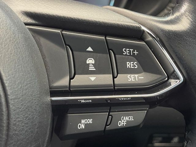 【マツダ・レーダークルーズコントロール】高速道路での長距離走行が楽に!自動で速度を保つクルーズコントロールが、衝突軽減システムと連携し、前方の車両を感知して車間を保つように速度調節してくれます!!