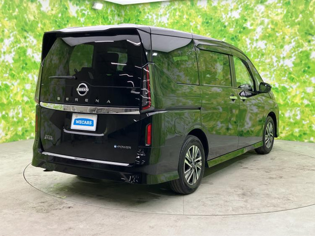 セレナ1.4 e-POWER ハイウェイスターV