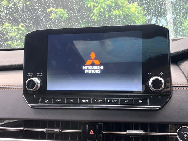 �yBOSE�T�E���h�V�X�e���t�������i�r�z�[���̃i�r�@�\�͂������A���x�ȃ`���[�j���O�\�͂����ڂ���Ă���A�������ȉ��y�����y���݂��������܂���