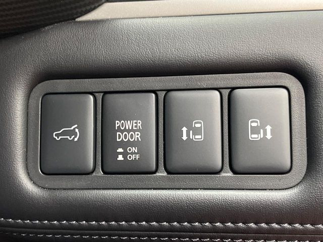 �y�����p���[�X���C�h�h�A�z�X�}�[�g�L�[��^�]�Ȃ̃X�C�b�`�Ō�ȗ����X���C�h�h�A�̊J���\���d��������͂����ăh�A���J����K�v�������A�����Ȃ��q�l�ł��ȒP�ɊJ���߂ł����K�ł���