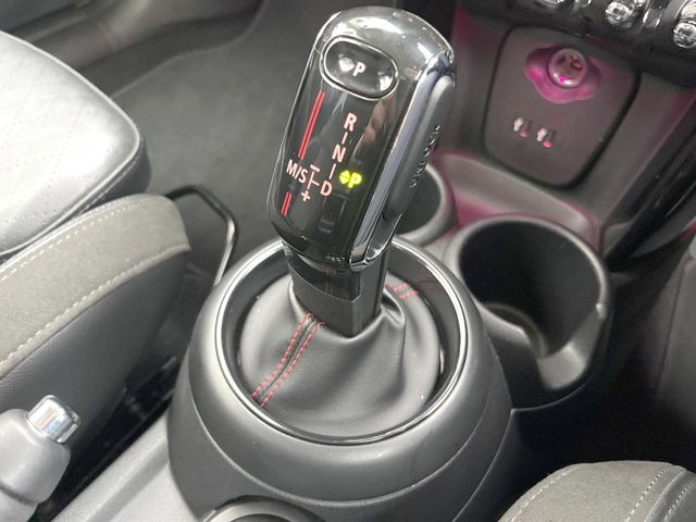 ��MT���[�h�t��AT:�ʏ�͎����ł����Ȃ���ϑ�(�M�A�`�F���W)���h���C�o�[�̑���ɂ���ĈӐ}�I�ɕς�����V�X�e���ł��B����w���i�̃h���C�u�����y���݂��������܂�!