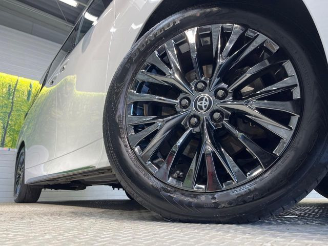 �y����19�C���`�A���~�z�C�[���z�O�ςɃ}�b�`���������A���~�z�C�[���𑕒����Ă���܂��B�e��ЊO�A���~�z�C�[����A�X�^�b�h���X�^�C�����戵�����Ă���܂��B���񂲑��k����������