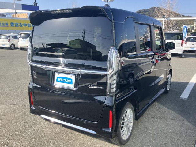 N-BOXカスタムL ターボ