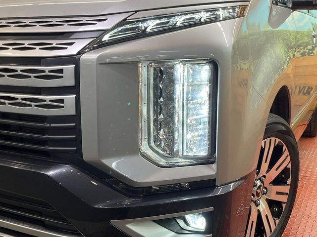 �yLED�w�b�h���C�g�z���V����ԑ��s�����ǍD�Ȏ��E���m�ۂ����S���ĉ^�]�ł��鍂�P�xLED�w�b�h���C�g�𑕔�!�_�����x�������A����d�͂��}�����Ă��܂��B