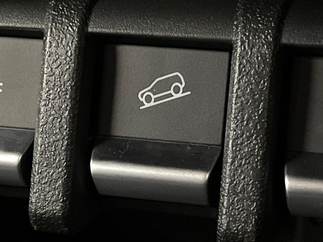 �y�_�E���q���A�V�X�g�z�}�ȍ⓹������Ƃ��Ɏ����Ńu���[�L�𐧌�A���̒ᑬ�x��ۂ��܂��B�ᓹ�∫�H�ȂǊ���₷���H�ʂ̉����ł��^�C�������b�N���Ȃ�������S!�n���h������ɏW���ł��܂�!