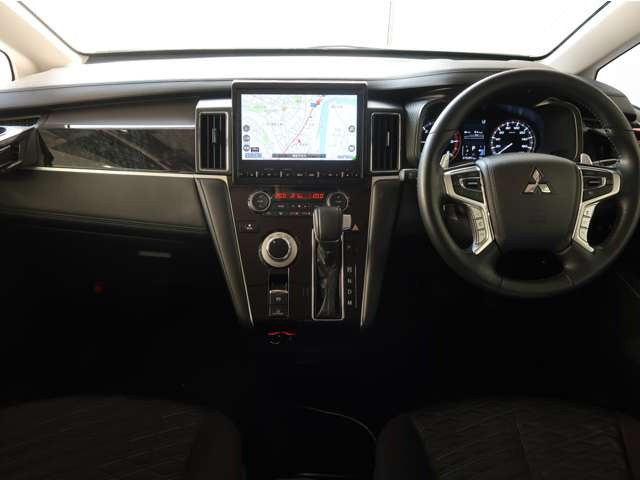 デリカD:5アーバンギア 2.2 P エディション 4WD