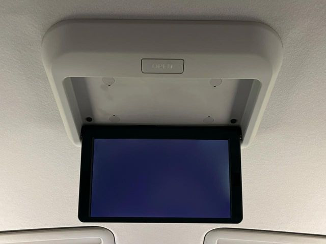 セレナ1.2 e-POWER ハイウェイスターV