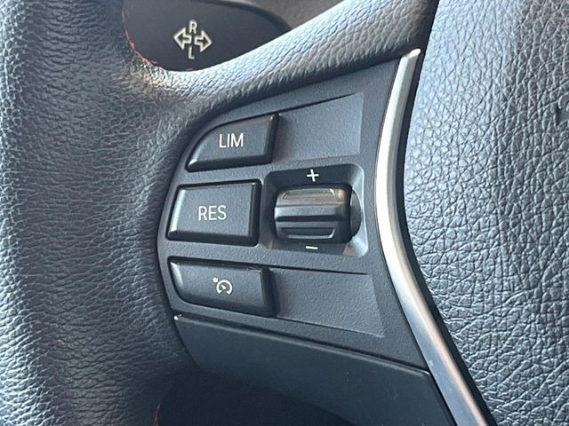 ���I�[�g�N���[�Y�R���g���[��:�������H�⎩���Ԑ�p���H���ɂāA�葬���q���\�ƂȂ�֗��ȋ@�\�ł��B�������ړ��̍ۂł����ɂ����֗��ɂ��g�����������܂���